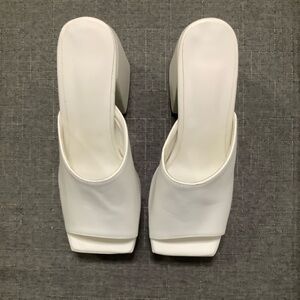 Amazon White Women's Sandals